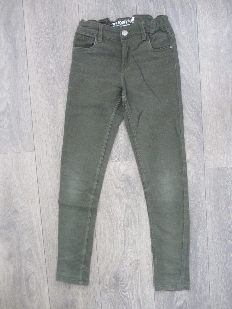 Groene broek Hema maat 158, Kinderen en Baby's, Ophalen of Verzenden, Gebruikt, Meisje, Broek