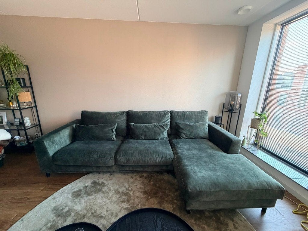 Room108 - Hoekbank Carmen, Huis en Inrichting, Ophalen, Gebruikt, Hoekbank, 300 cm of meer