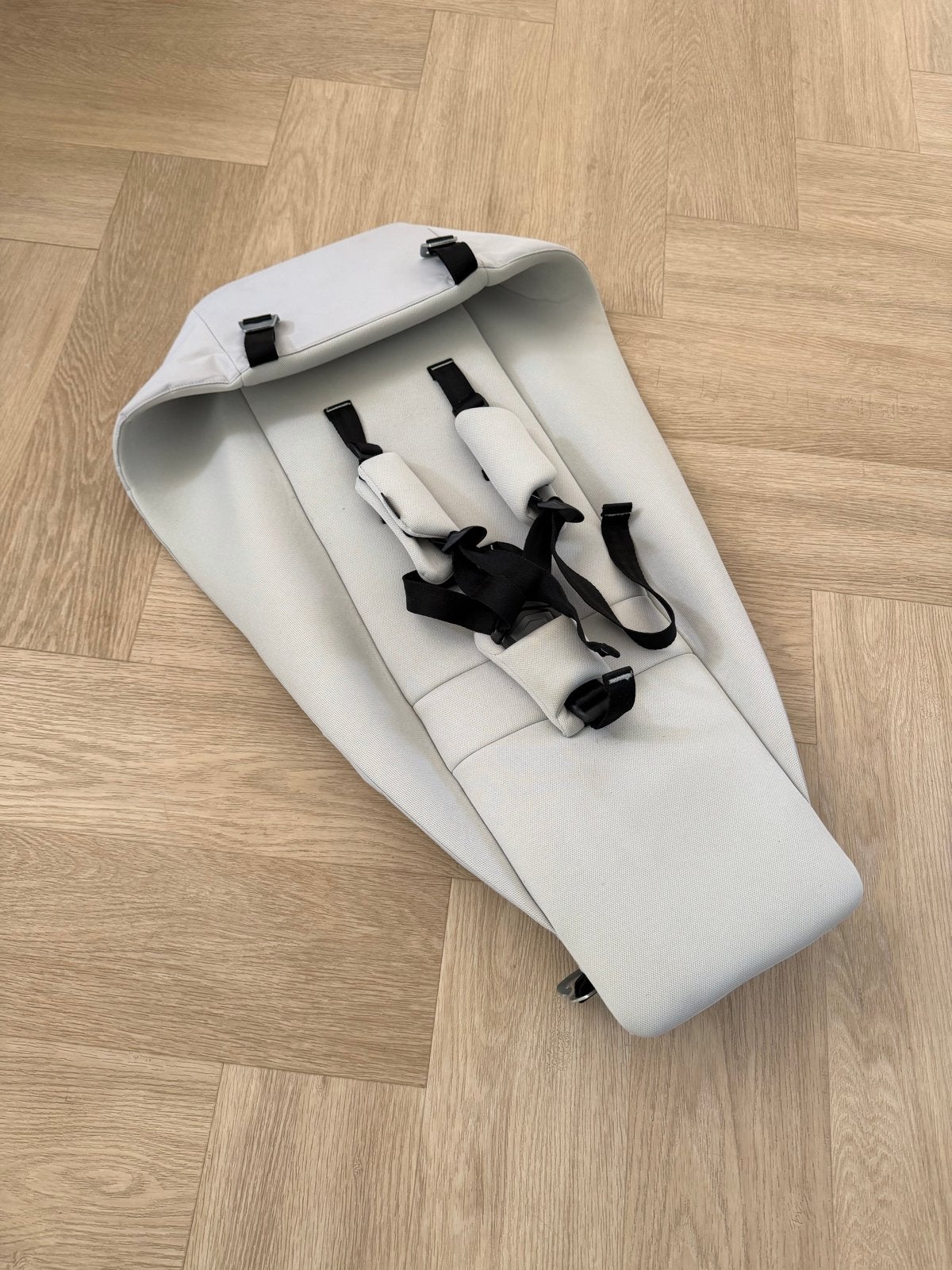 Thule Chariot 2.0 Infant Sling / Babyhangmat, Ophalen, Zo goed als nieuw, Kinderkar, Minder dan 20 kg