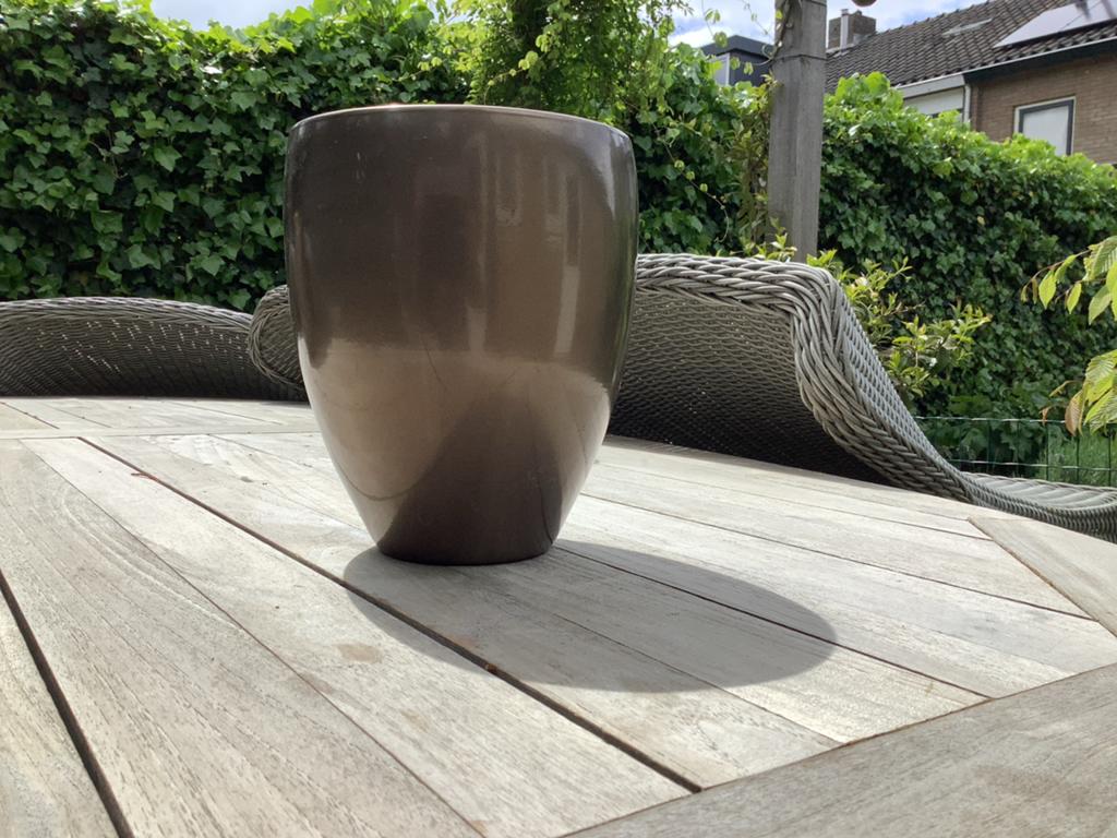 Elegante bronzen bloempot - H24cm D18cm, Tuin en Terras, Bloempotten, Overige materialen, Rond, Binnen, Ophalen of Verzenden