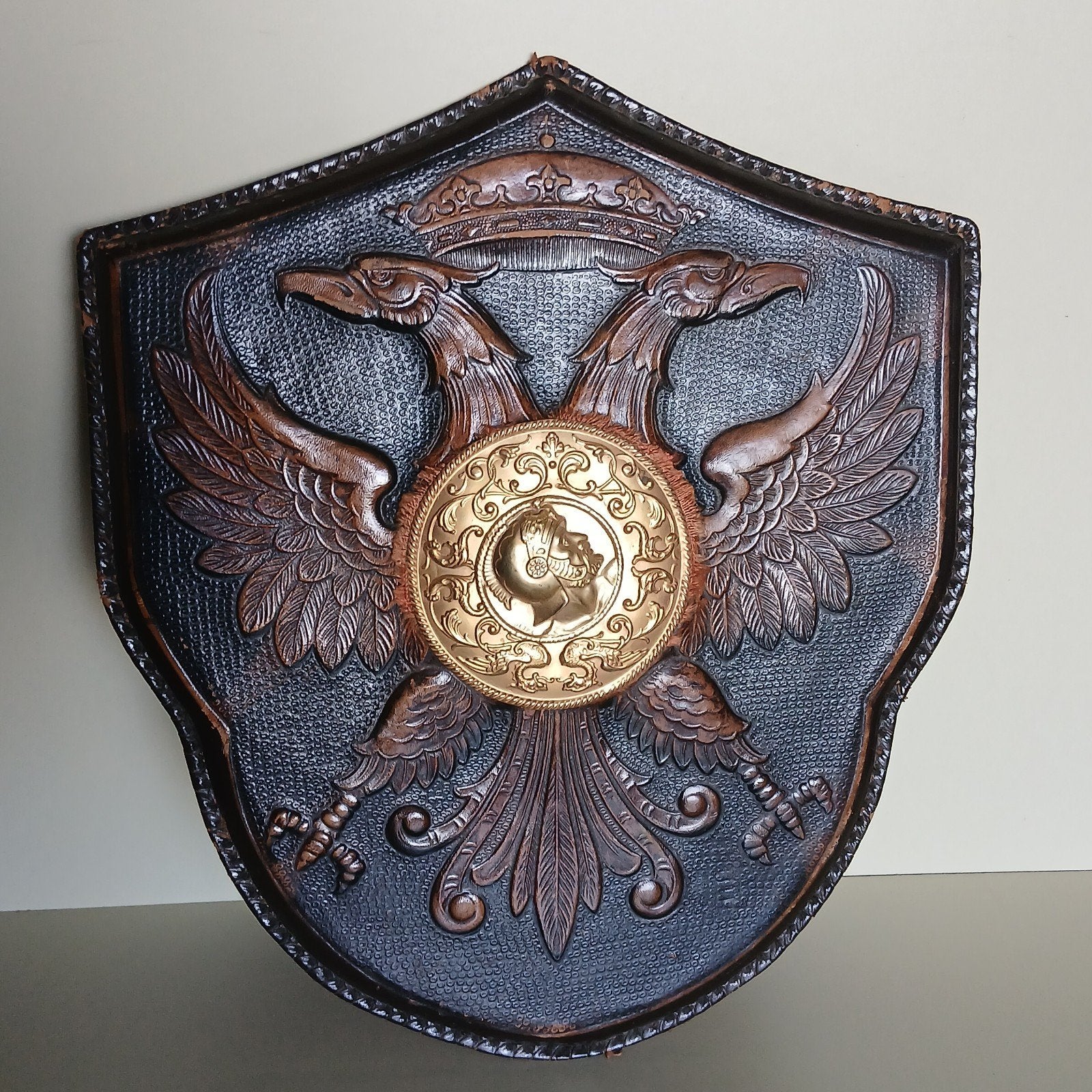 Wapenschild met dubbelkoppige adelaar, Antiek en Kunst, Ophalen of Verzenden