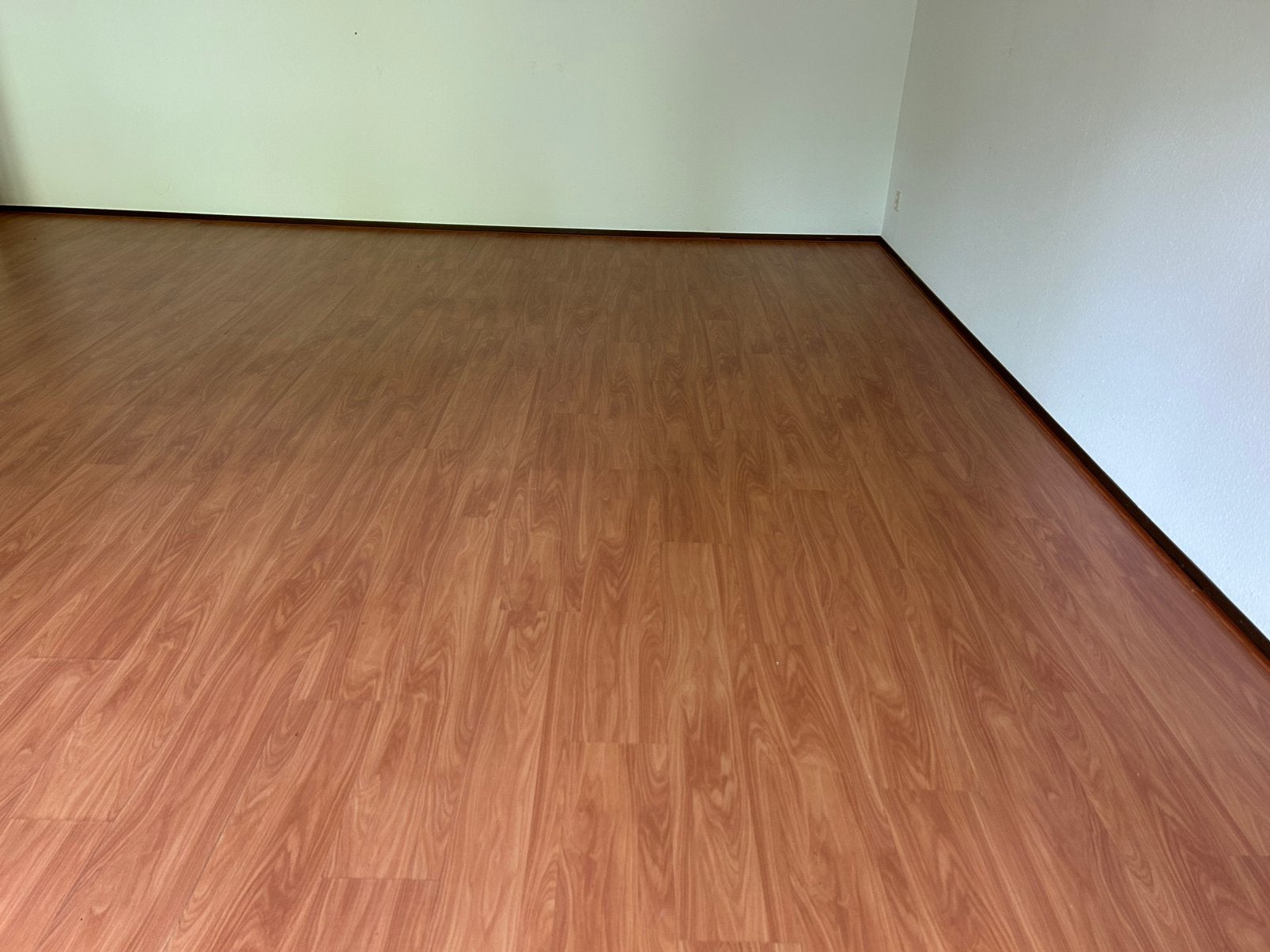 Laminaat vloer, Doe-het-zelf en Verbouw, Vloerdelen en Plavuizen, 50 tot 150 cm, Ophalen of Verzenden, 10 m² of meer, 10 tot 30 cm