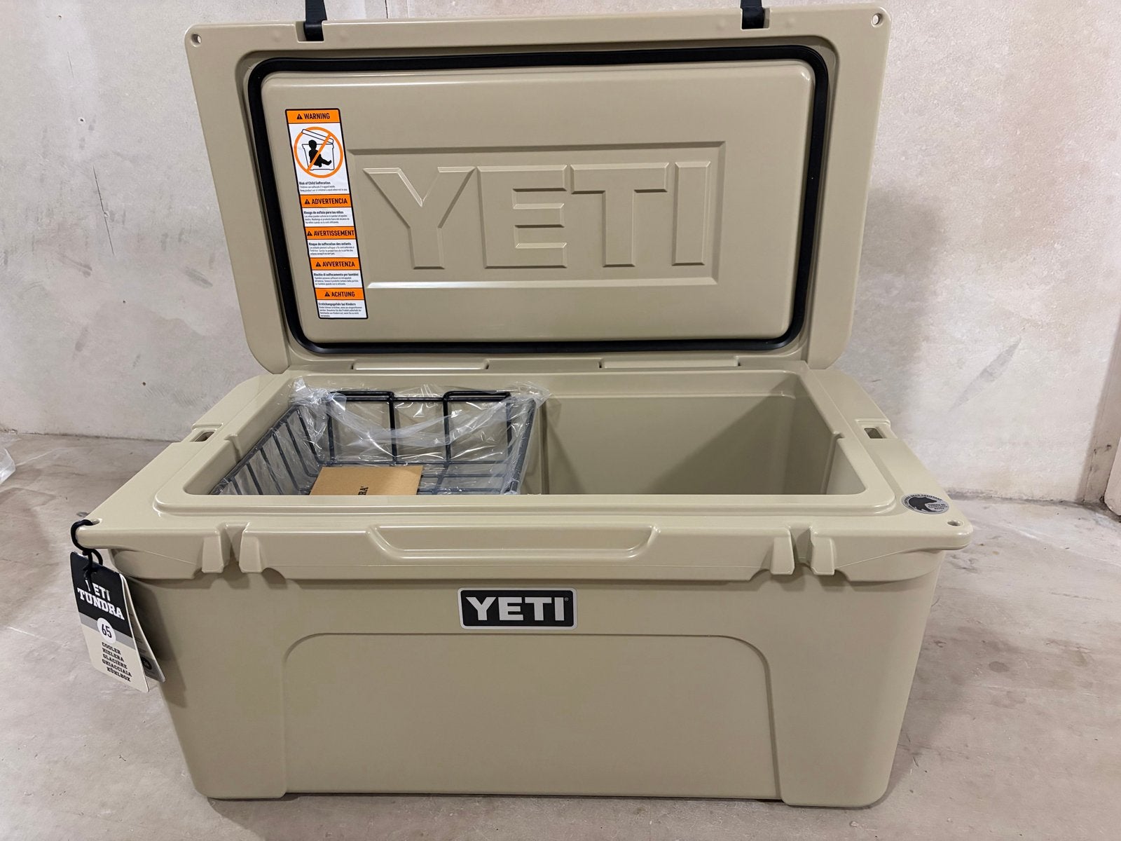 YETI Tundra 65 Koelbox, Caravans en Kamperen, Koelboxen, Nieuw, Koelbox, Koelelement, Ophalen of Verzenden