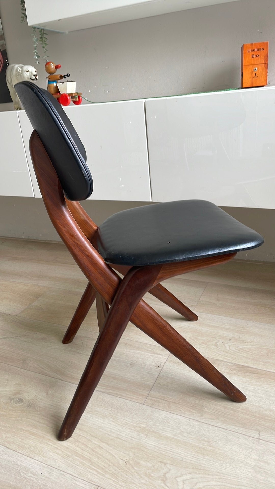 Van Teeffelen Scissor chair, Huis en Inrichting, Stoelen, Ophalen, Gebruikt, Zwart, Eén