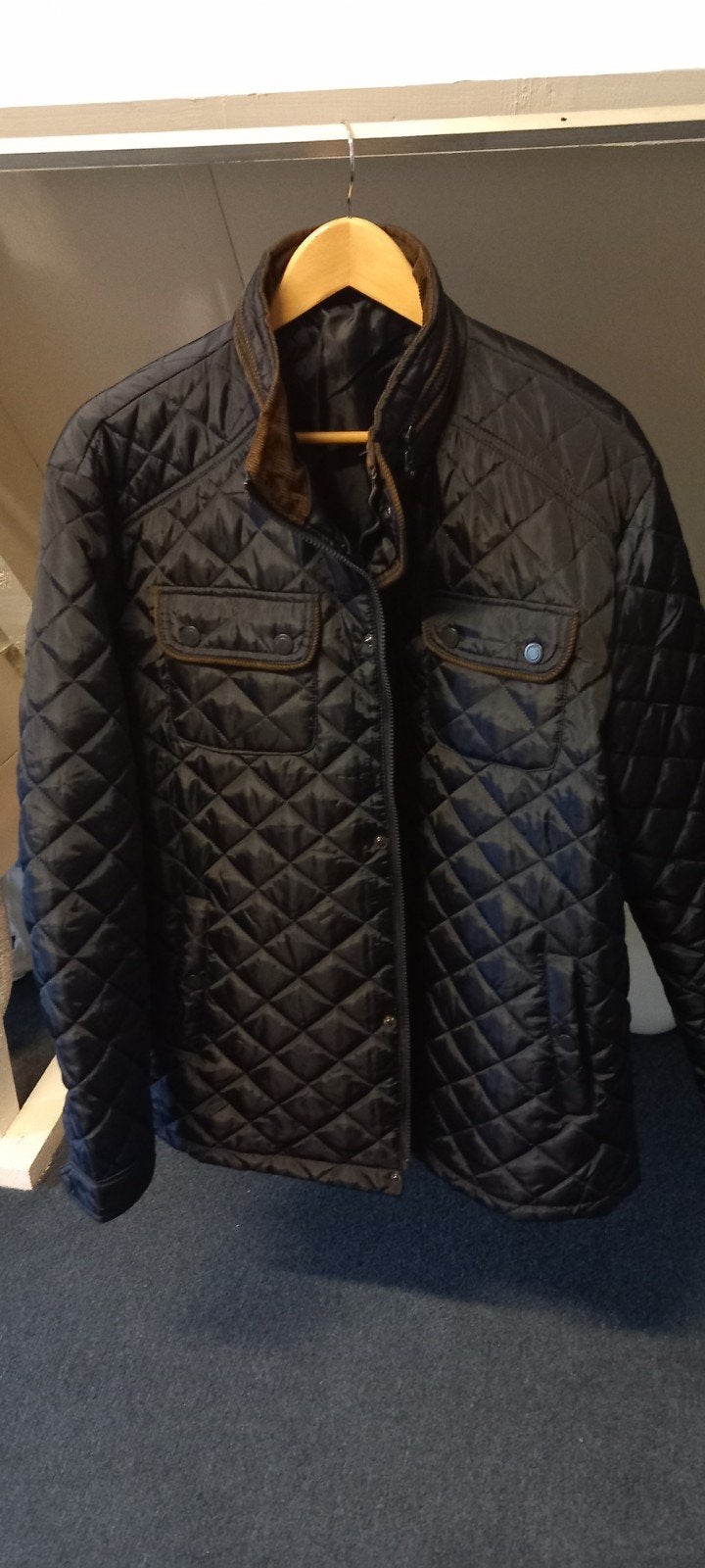 Stijlvolle gewatteerde jas - Maat L, Kleding | Heren, Maat 52/54 (L), Onbekend, Zwart, Ophalen of Verzenden