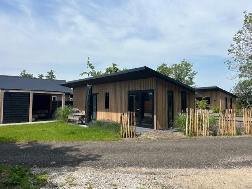 Vakantiewoningen te koop in Grou, Friesland! R#52R