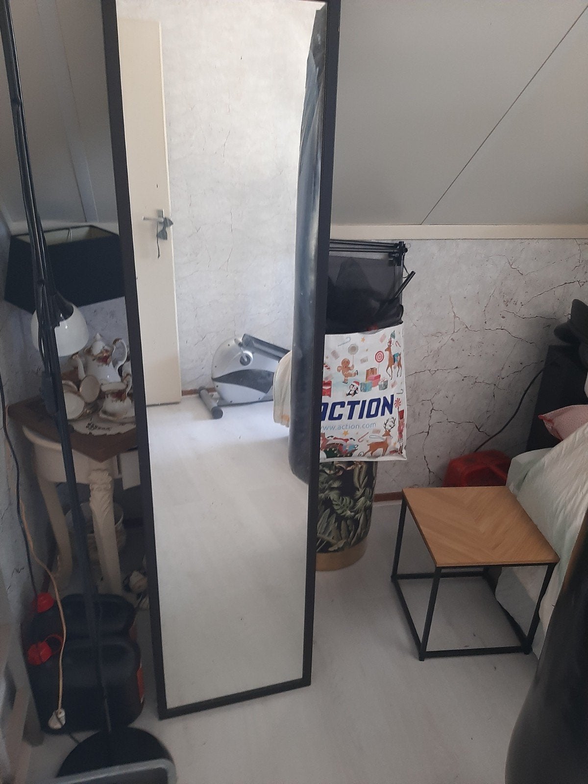 grote spiegel ongeveer 1,90M, Huis en Inrichting, Woonaccessoires | Spiegels, Ophalen, Zo goed als nieuw, 150 tot 200 cm, Rechthoekig