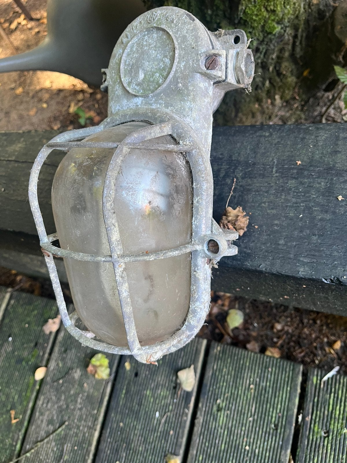 Oude stal lampen, 2x, compleet met ongeschonden glas, Tuin en Terras, Ophalen, Gebruikt, Wandlamp, Aluminium