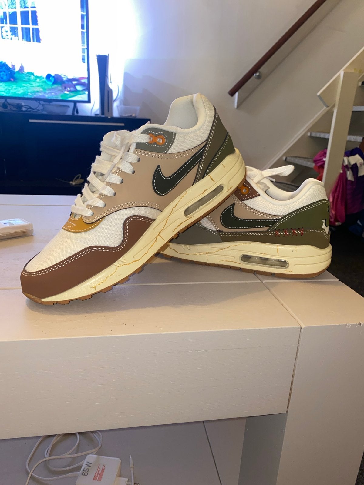 Nike Air Max 1 'Dirty Denim' Sneakers, Ophalen of Verzenden, Nieuw, Bruin, Sneakers of Gympen