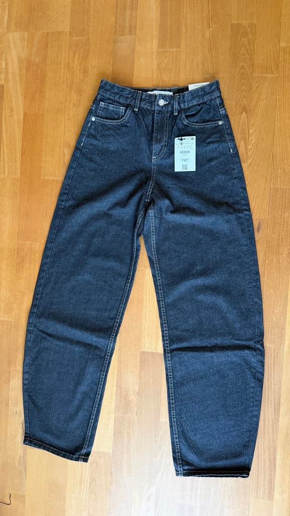BERSHKA - Wide Balloon Jeans (Maat 34), Verzenden, Nieuw, Zwart, W27 (confectie 34) of kleiner