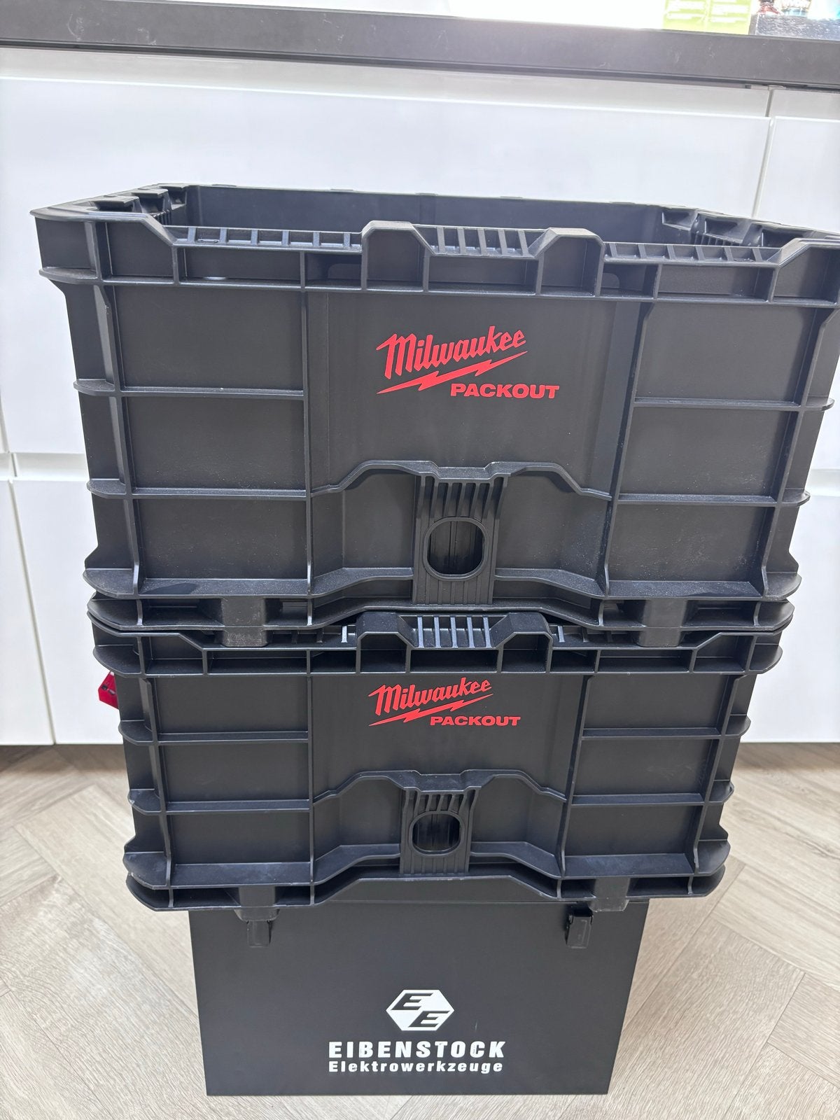 2 x Milwaukee PACKOUT Krat - Nieuw mist rode knop, Minder dan 50 cm, Ophalen of Verzenden, Minder dan 40 cm, Krat