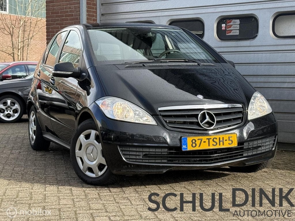 Mercedes A-klasse 160 BlueEFFICIENCY TREKHAAK|AIRCO, Auto's, Mercedes-Benz, Voorwielaandrijving, Euro 5, Origineel Nederlands