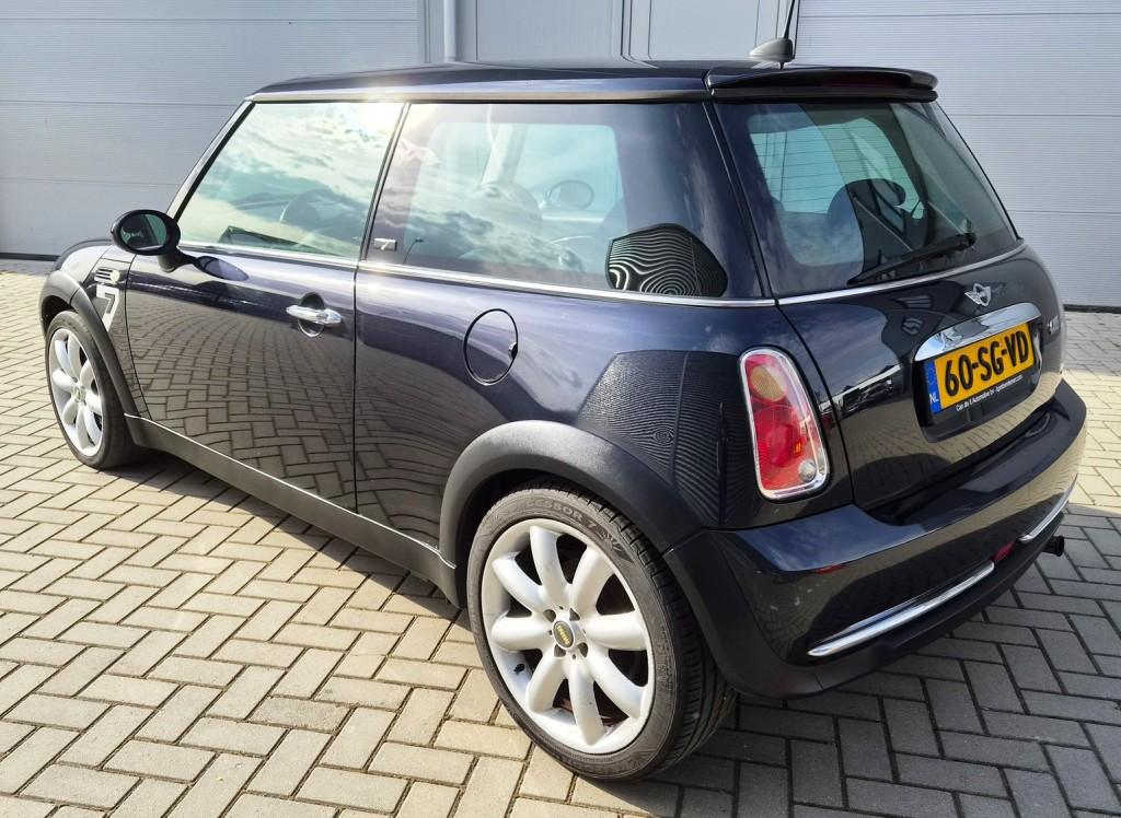 Mini ONE Seven – Astro Black – Nieuwe APK & Onderhoud, Auto's, 15 km/l, Gebruikt, 4 cilinders, 4 stoelen