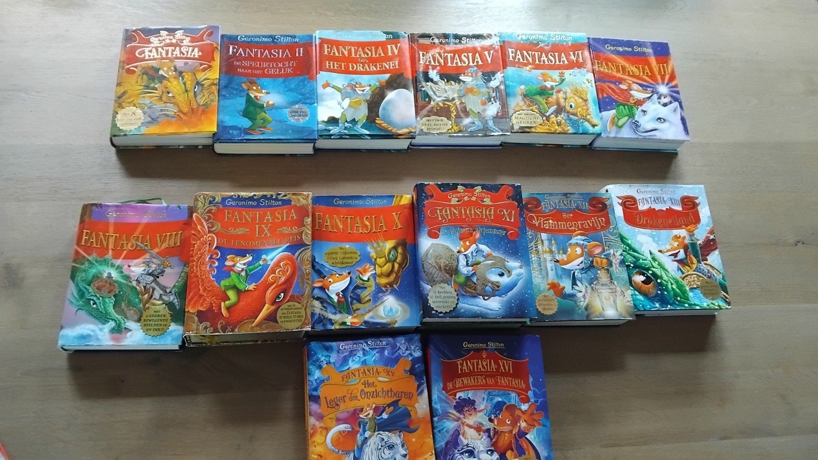 Geronimo Stilton Fantasia Boeken (deel 1 t/m 16), Boeken, Ophalen of Verzenden, Gelezen, Geronimo Stilton, Fictie