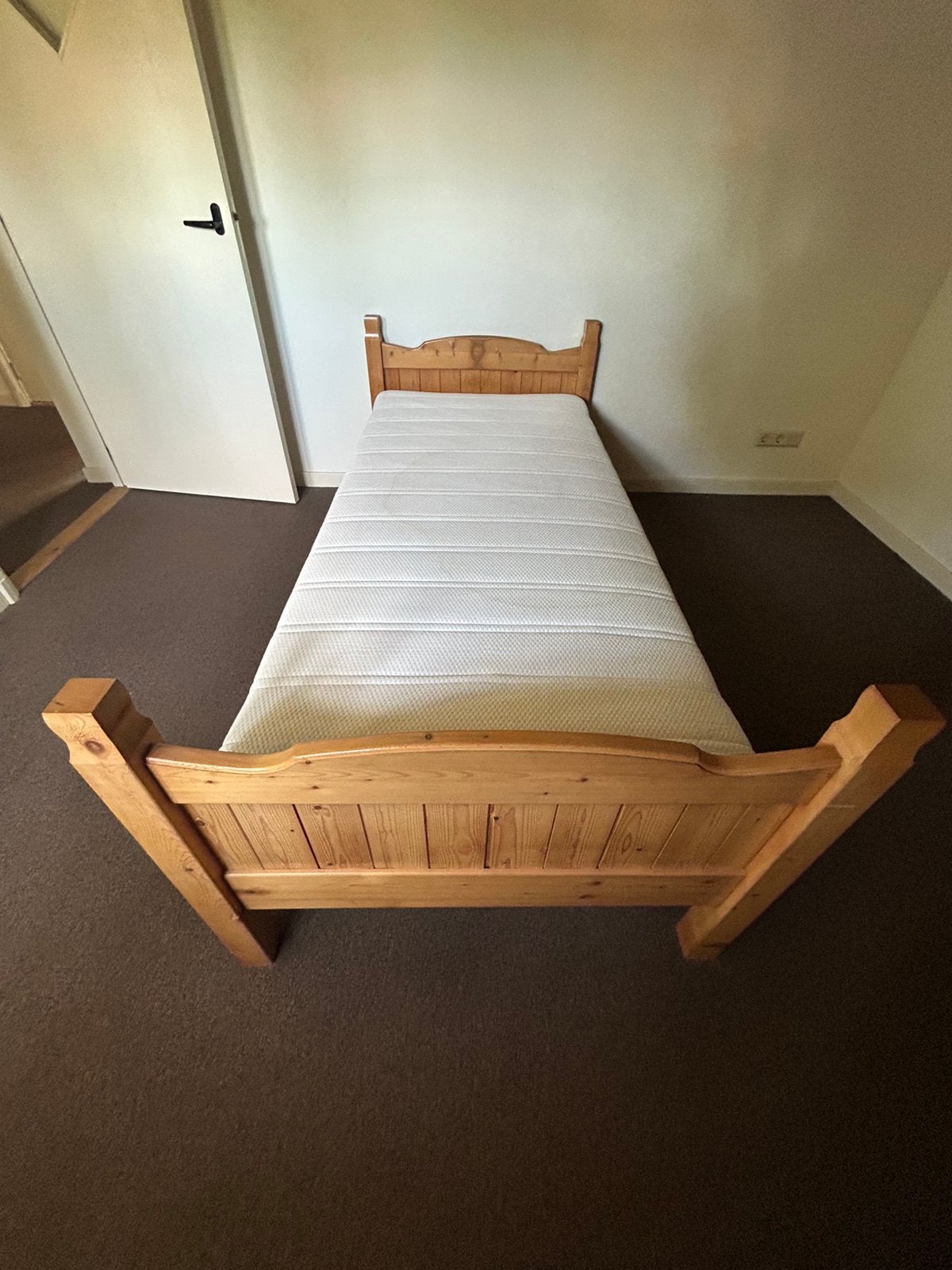 Eenpersoons bed (inclusief lattenbodem)., Ophalen, Gebruikt, 90 cm, Eenpersoons