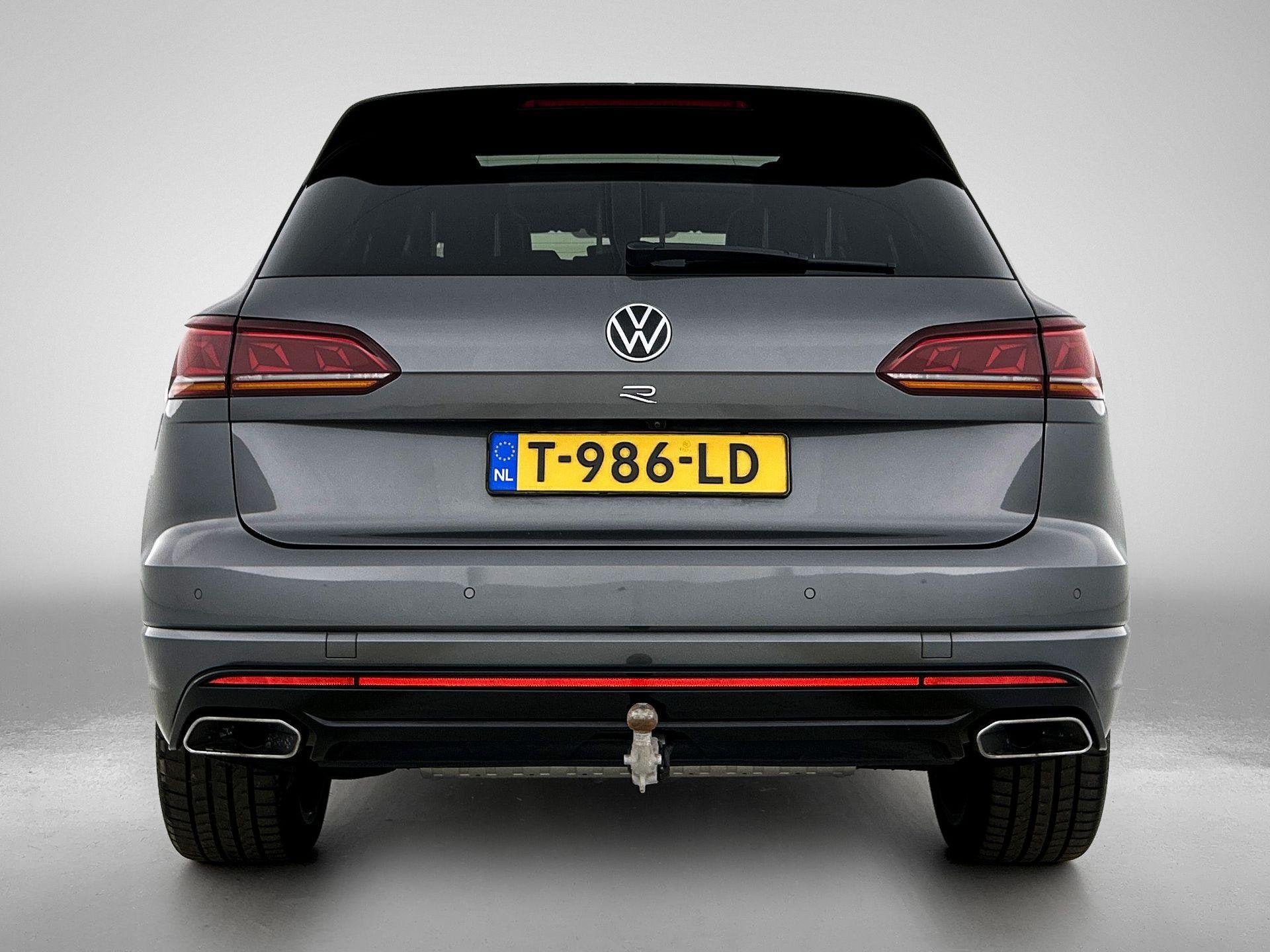 Volkswagen Touareg 3.0 TSi 4MOTION R 462 PK| V6 | Dealeronde, 12 maanden, Gebruikt, 2995 cc, Bedrijf