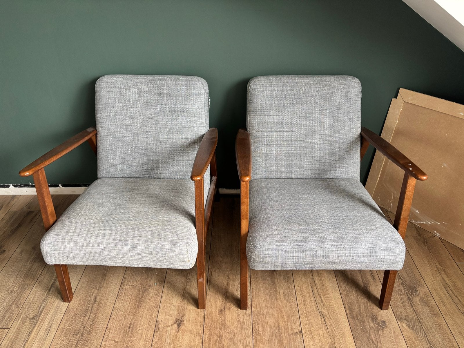 Ikea stoel EKENÄSET. 2 fauteuils met houten armleuningen, Ophalen, Gebruikt, Stof, Twee
