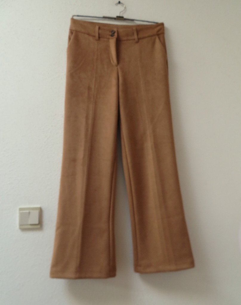 X44 Red Button Claudette nieuwe velvet broek bruin maat 38, Kleding | Dames, Maat 38/40 (M), Bruin, Nieuw, Ophalen of Verzenden