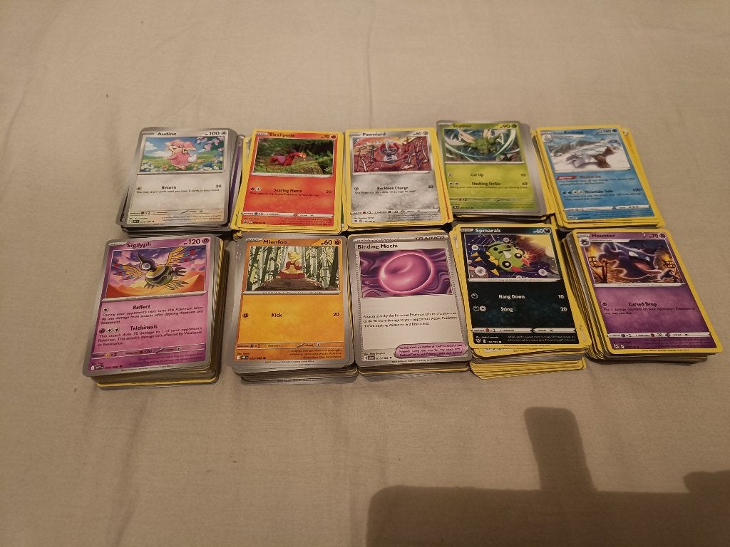 +- 500 pokemon kaarten, Hobby en Vrije tijd, Verzamelkaartspellen | Pokémon, Ophalen of Verzenden, Nieuw, Meerdere kaarten