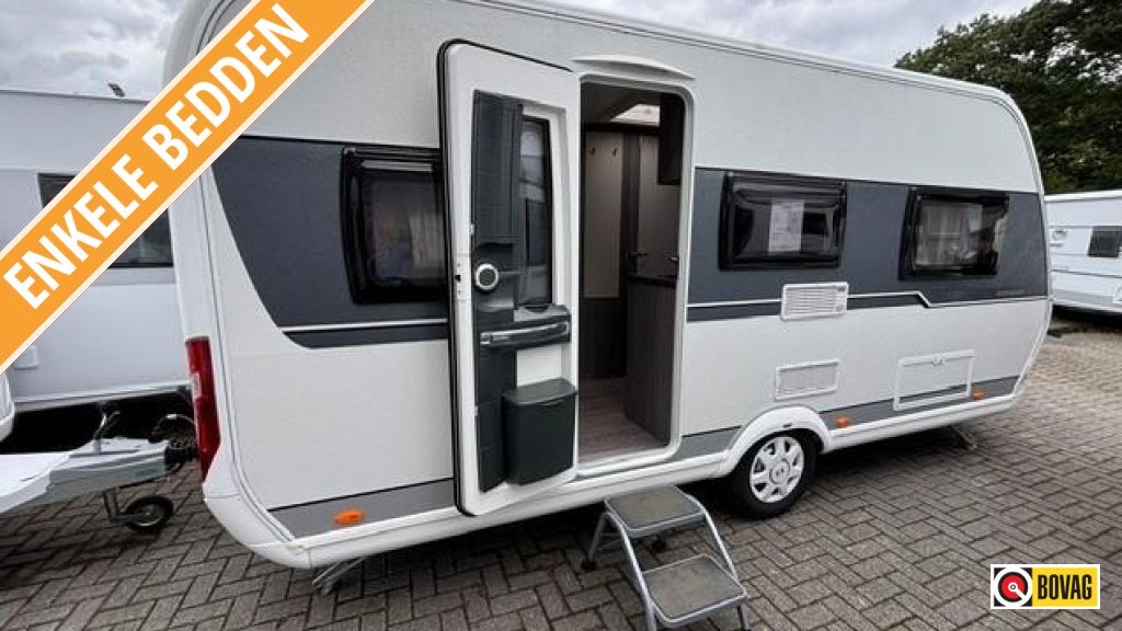 Hobby On Tour 470 UL, Caravans en Kamperen, Caravans, Rondzit, Hobby, 4 tot 5 meter, Overige typen