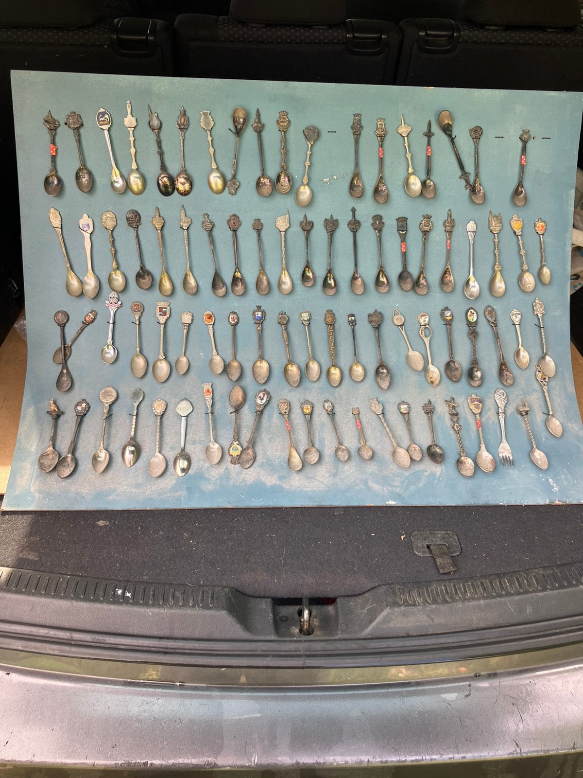 81 lepeltjes, Ophalen of Verzenden