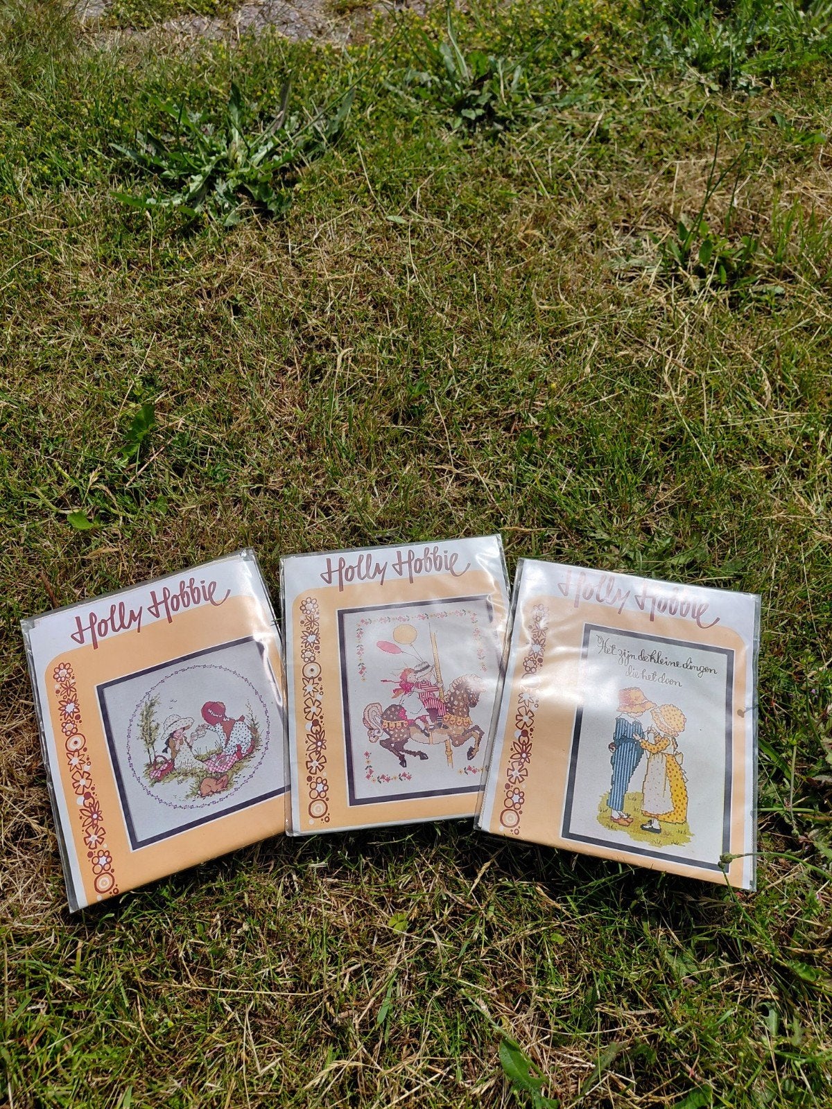 3 Holly Hobbie Borduurpakketten Jaren '70 Lanarte Ongeopend, Hobby en Vrije tijd, Borduren en Borduurmachines, Ophalen of Verzenden
