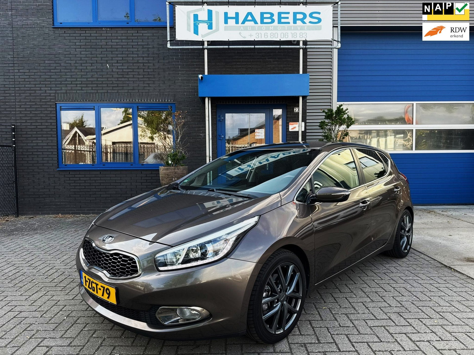 Kia Cee'd 1.6 GDI BusinessLine 135PK|Navigatie|Camera|Origin, Auto's, Kia, Voorwielaandrijving, Euro 5, Gebruikt, 4 cilinders