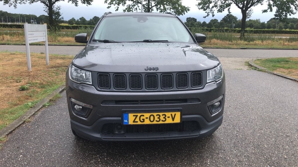 Jeep Compass 1.4 Multiair 140pk 2019 Grijs, Auto's, Jeep, Voorwielaandrijving, 450 kg, Zwart, 4 cilinders