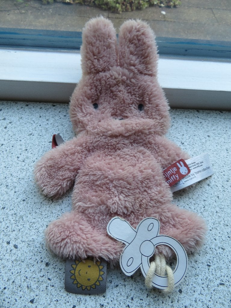 Knisperdoek knuffeldoek Nijntje Miffy merk Tiamo oudroze, Kinderen en Baby's, Speelgoed | Knuffels en Pluche, Ophalen of Verzenden