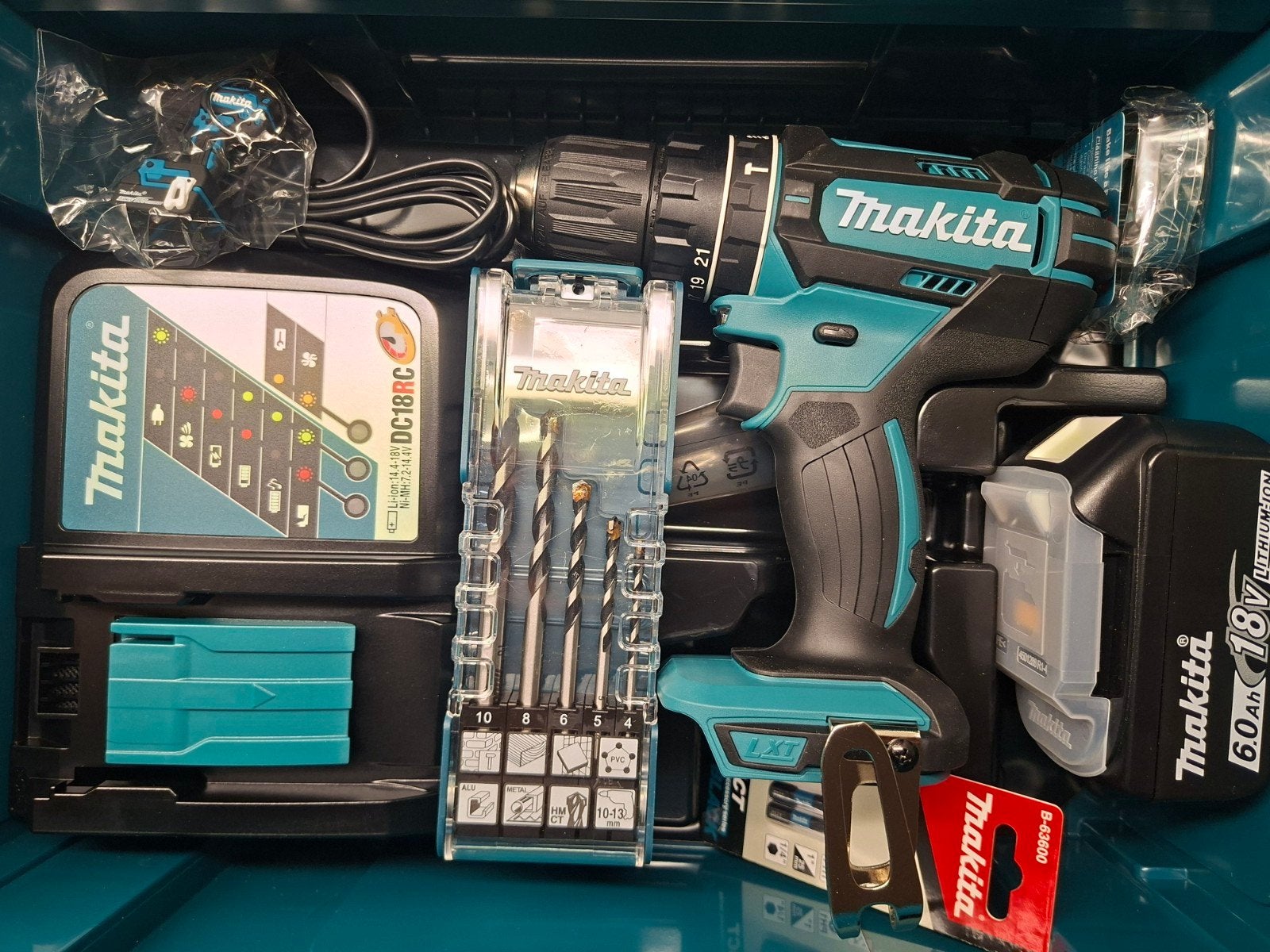 Makita DHP482ZJ 18V Klopboor-/schroefmachine incl 6.0Ah accu, 600 watt of meer, Nieuw, Ophalen of Verzenden, Boor- en Schroefmachine