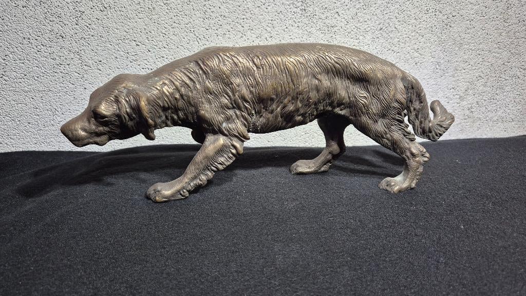 Bronzen sculptuur van een jachthond, Ophalen of Verzenden, Brons