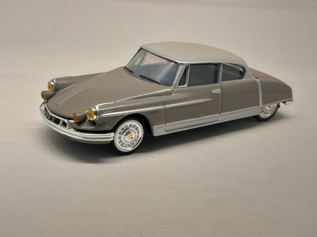 Citroën DS19 Henri Chapron; 1:43 van Norev, Hobby en Vrije tijd, Ophalen of Verzenden, Zo goed als nieuw, Auto, Norev