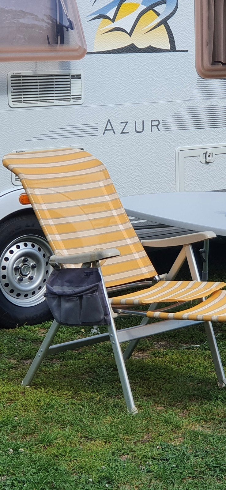 2x Crespo stoel geel zware uitvoering met organizers, Caravans en Kamperen, Ophalen, Zo goed als nieuw, Campingstoel