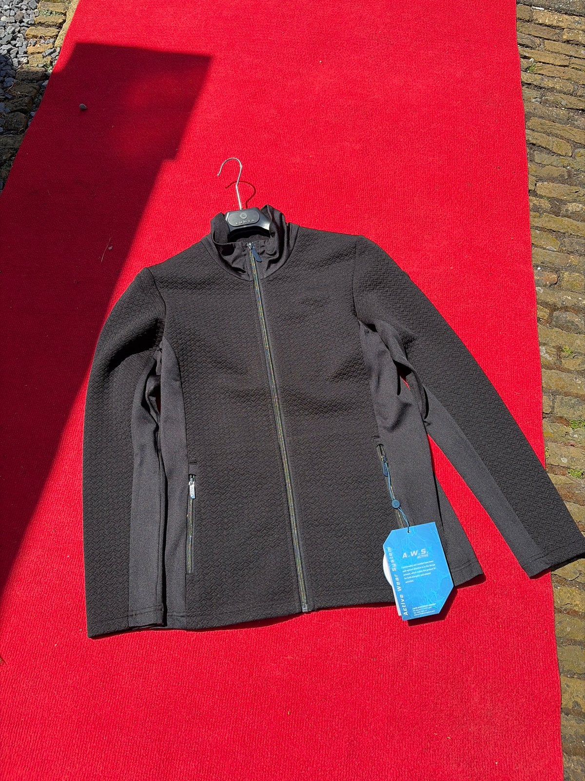 Luhta Nieuw Vestje - Stretch - Winkelwaarde – 69,90, Ophalen of Verzenden, Nieuw, Maat 36 (S), Zwart