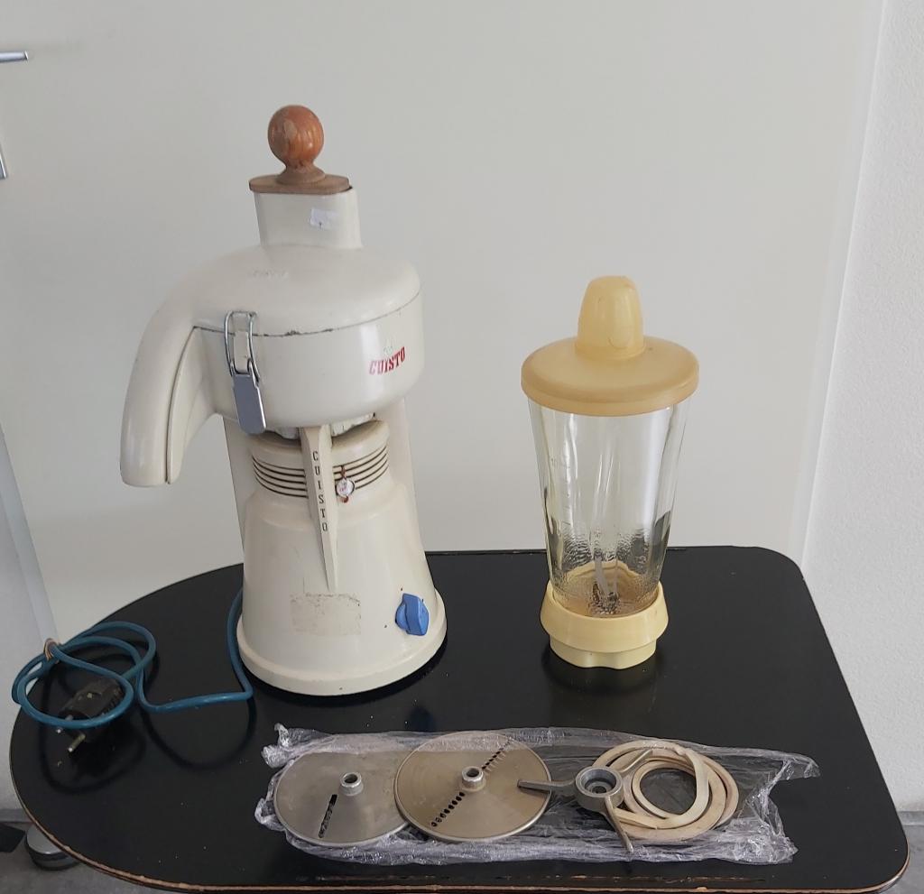 Keukenmachine Guisto cuisine mid century, Minder dan 1 liter, Ophalen of Verzenden, Gebruikt, 3 snelheden of meer