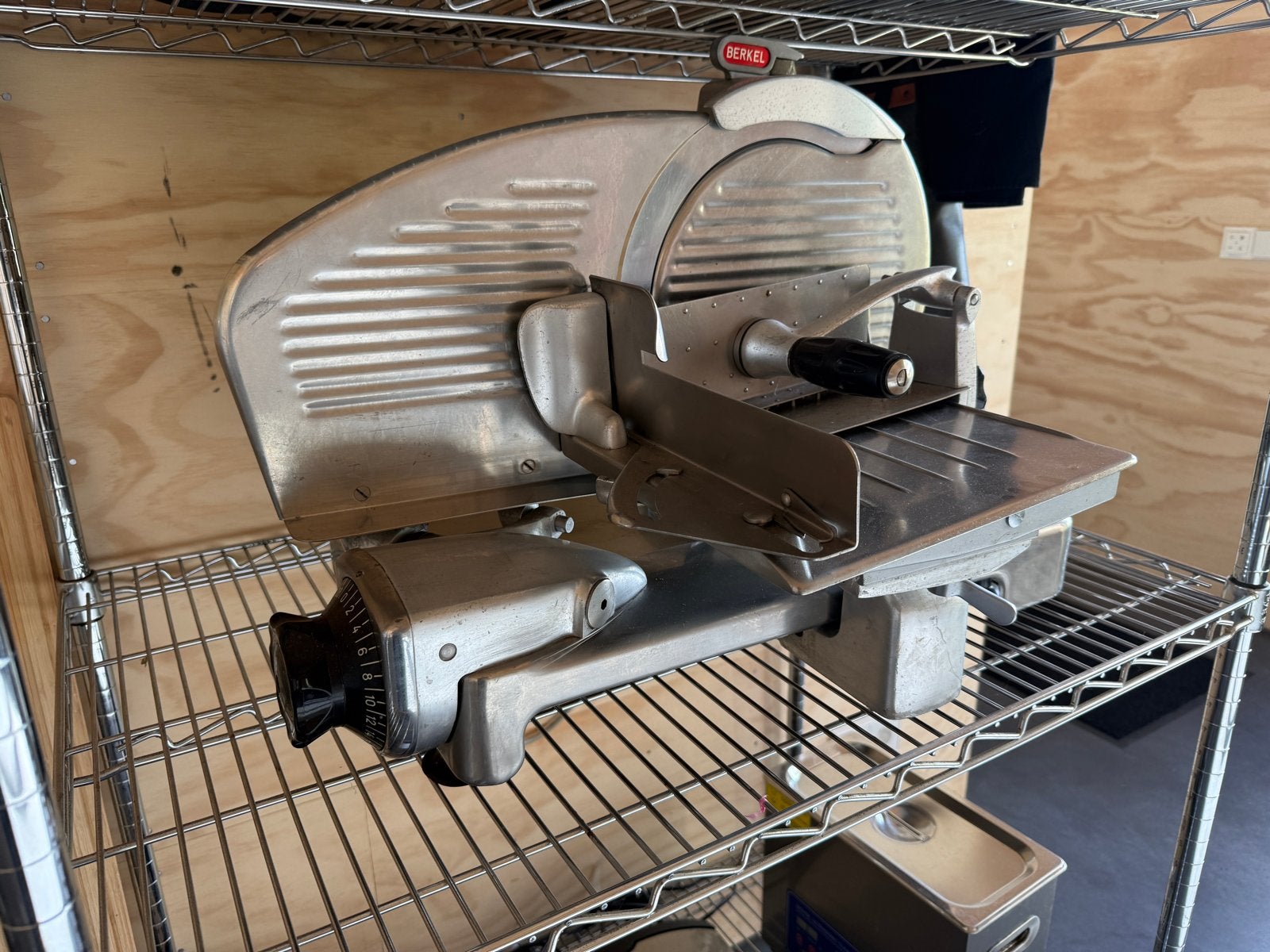 Berkel Rotterdam Model 834 Vleessnijmachine, Ophalen, Gebruikt, Bakkerij en Slagerij
