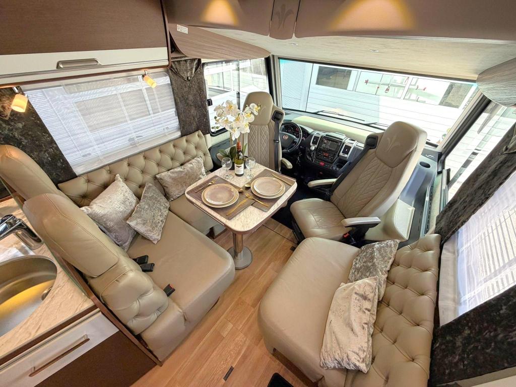 Niesmann Bischoff Arto 78 F AUT QUEENSBED HEFBED VOL OPTIES!, Niesmann+Bischoff, Fiat, 7 tot 8 meter, Bedrijf