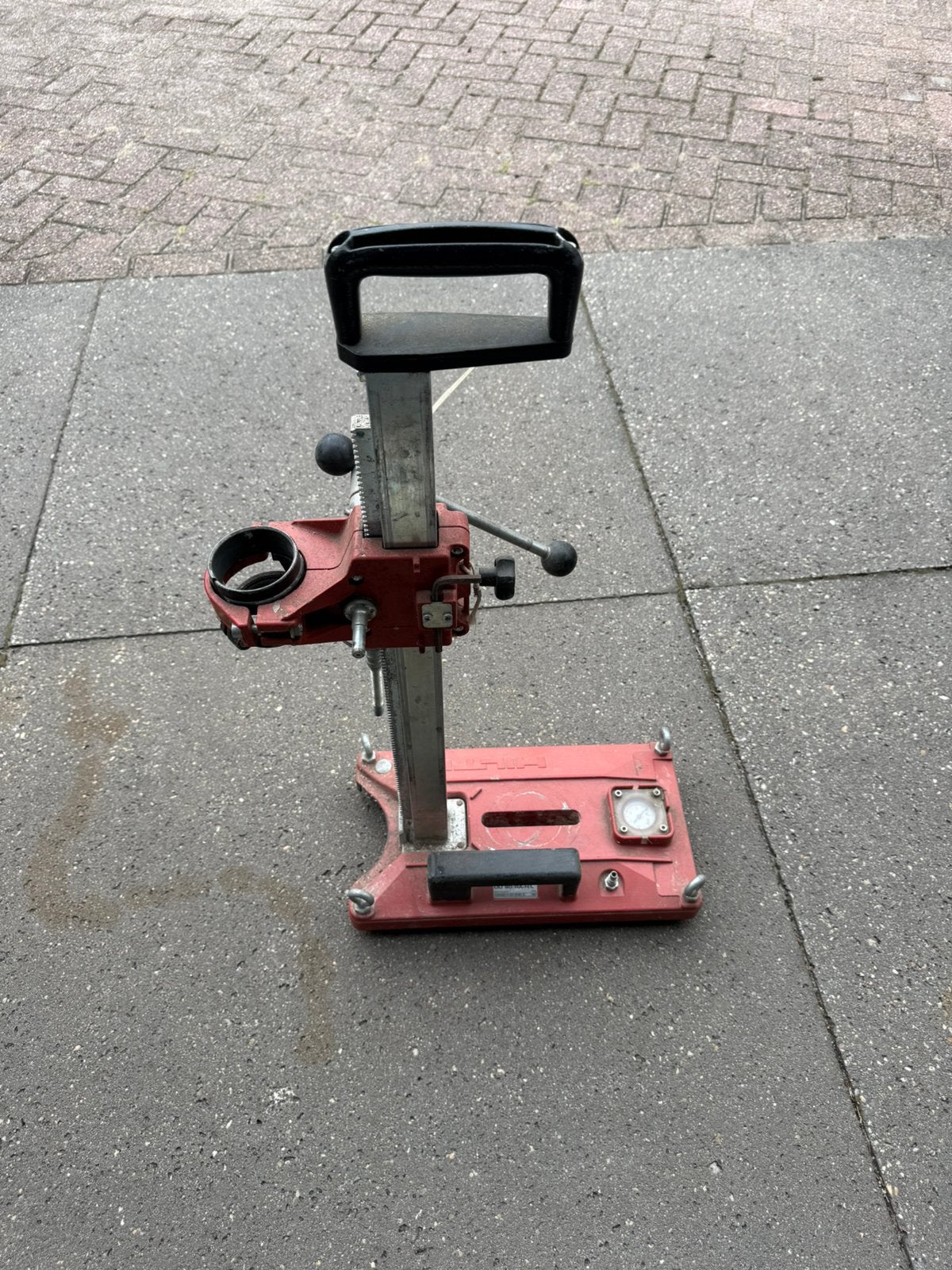 Hilti bootmachine houder, Ophalen, Zo goed als nieuw, Boormachine