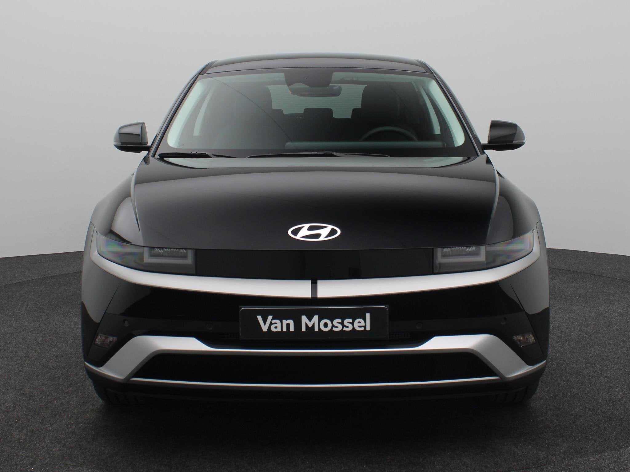 Hyundai IONIQ 5 Long Range Pure Edition 84 kWh | Navigatie |, Auto's, Hyundai, 228 pk, Achterwielaandrijving, Zwart, IONIQ 5