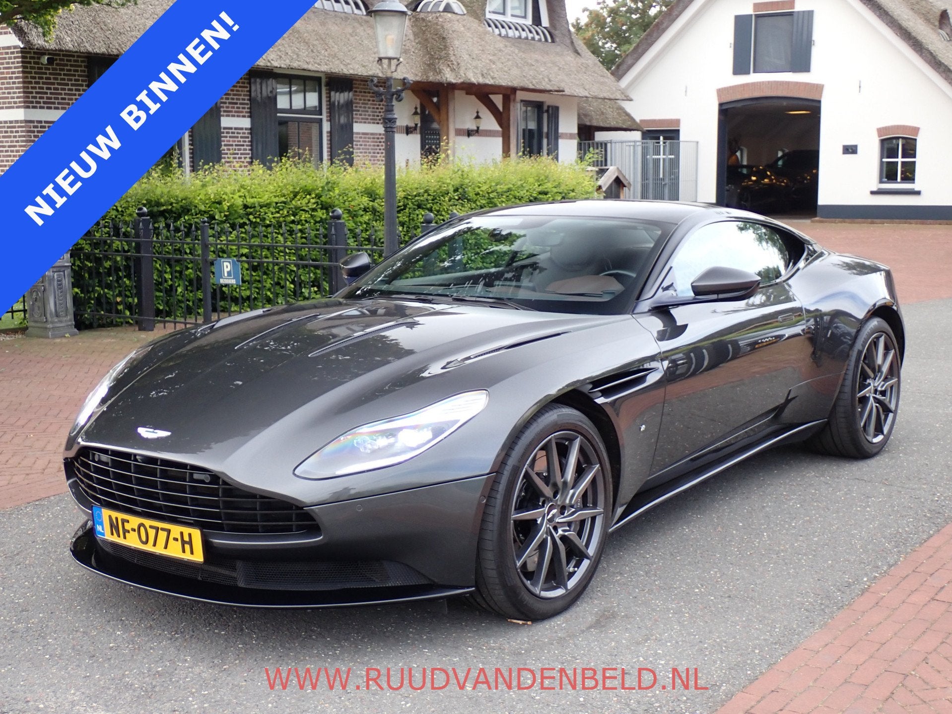 Aston Martin DB11 5.2 V12 LAUNCH EDITION / B&O / NL-AUTO + A, Auto's, Aston Martin, Dealer onderhouden, Achterwielaandrijving