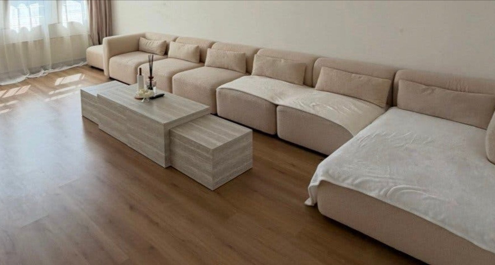 Modulaire beige bank - Ruim en comfortabel, Huis en Inrichting, Ophalen, 100 tot 125 cm, Hoekbank, 300 cm of meer