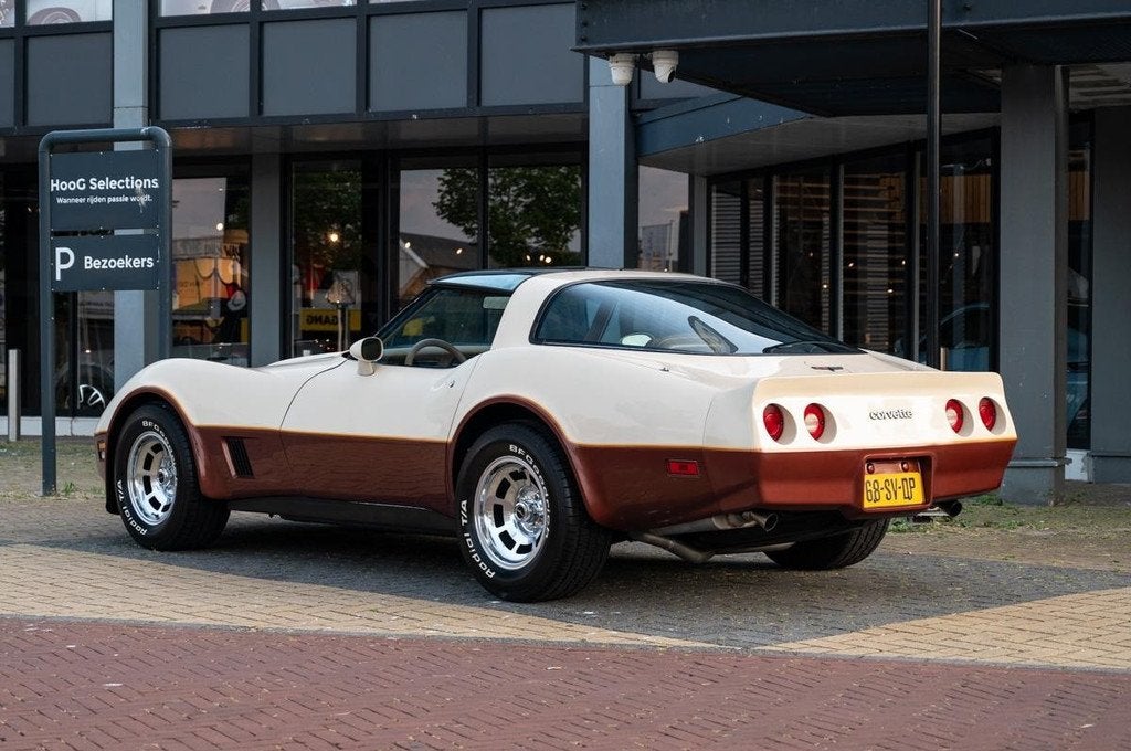 Chevrolet Corvette C3 350 T-Top (bj 1981, automaat), Auto's, Beige, Chevrolet, Beige, Bedrijf