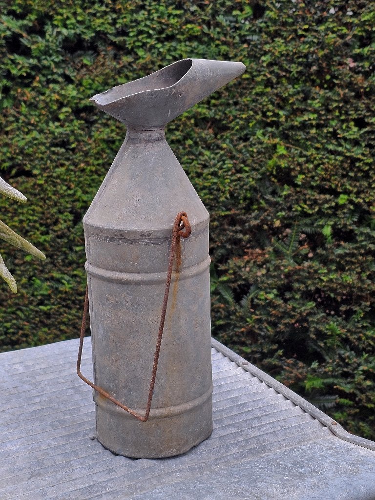 APARTE oude zinken OLIEKAN / oliefles met trechter / tuit, Ophalen of Verzenden