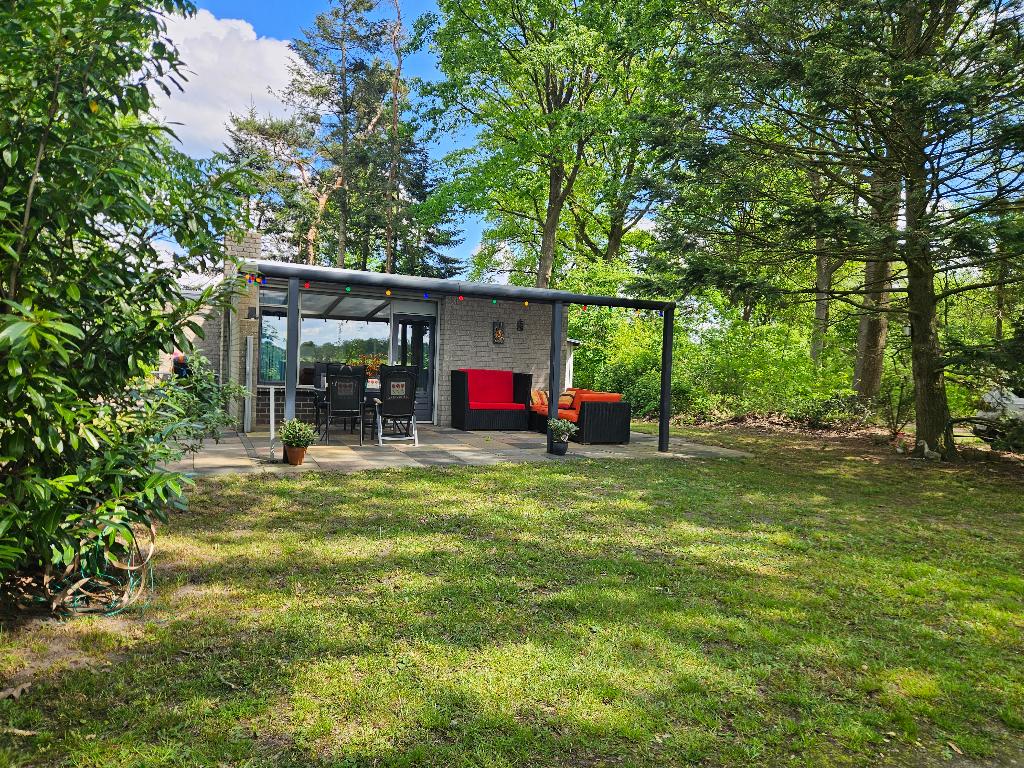 Ruime vakantiewoning op groene camping, Vakantie, Noord-Brabant, 3 slaapkamers, Recreatiepark