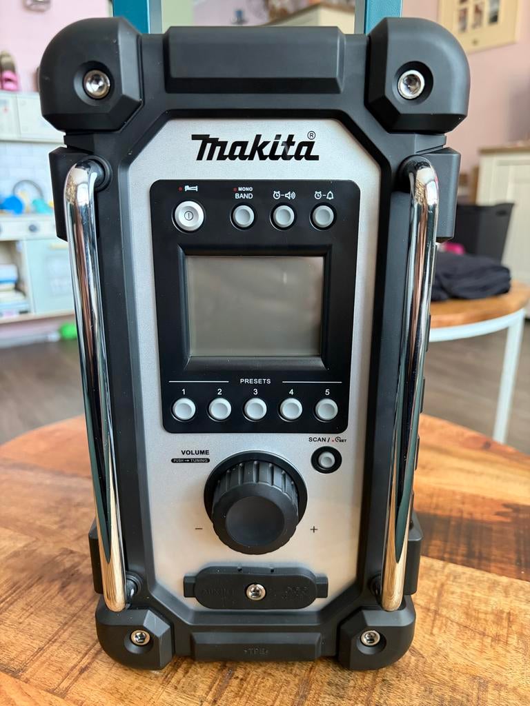 Makita Bouwradio DMR110 - Robuust en Betrouwbaar, Ophalen, Nieuw, Bouwradio