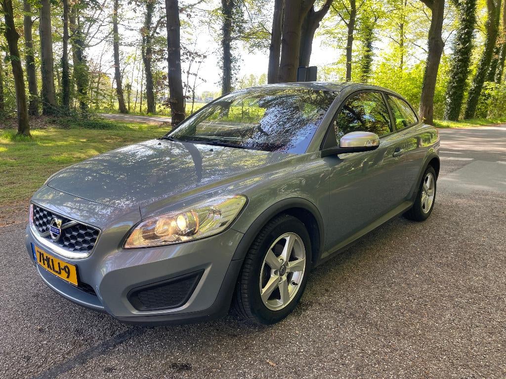 Volvo C30 1.6i 2010 / 183Dkm / Facelift type / Top!, Voorwielaandrijving, Stof, Zwart, 100 pk