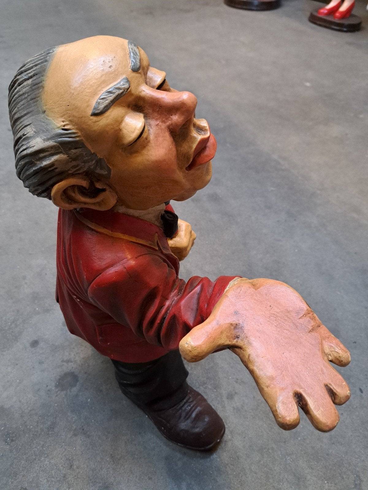 Butler beeld 48 cm, Ophalen