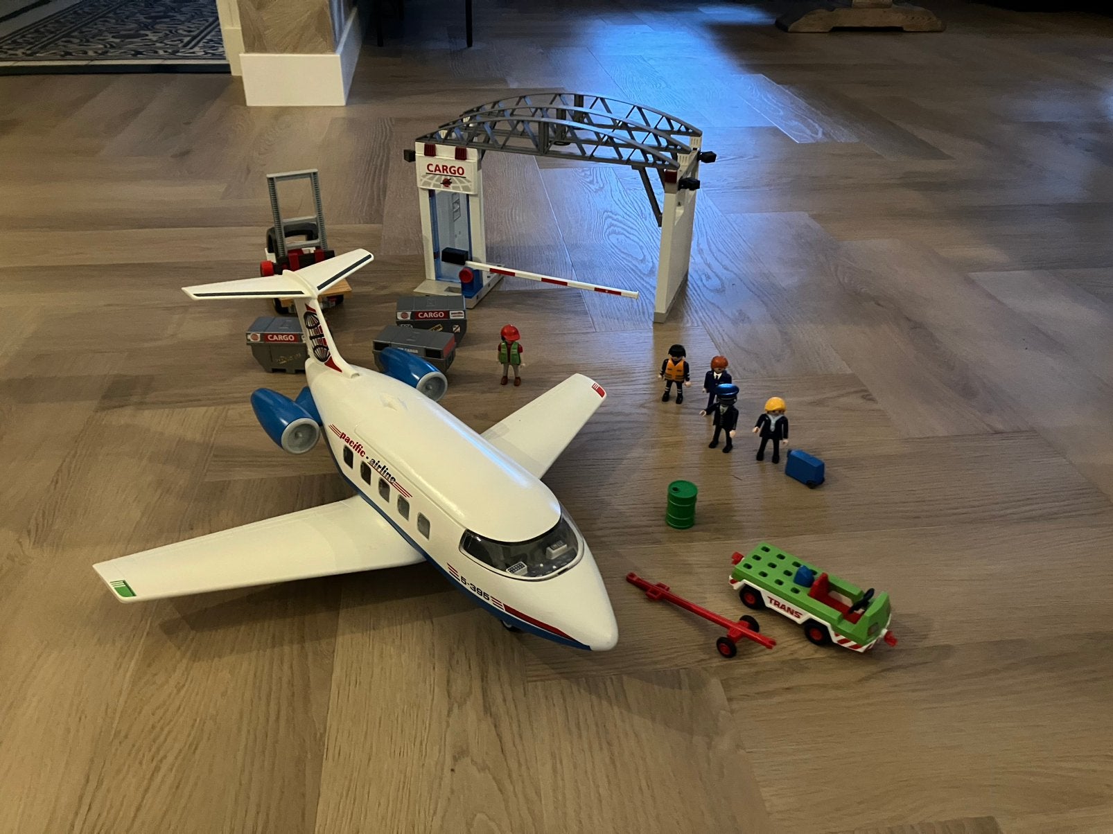 Playmobil vliegtuig Cargo, Gebruikt, Complete set, Voertuig, Ophalen of Verzenden