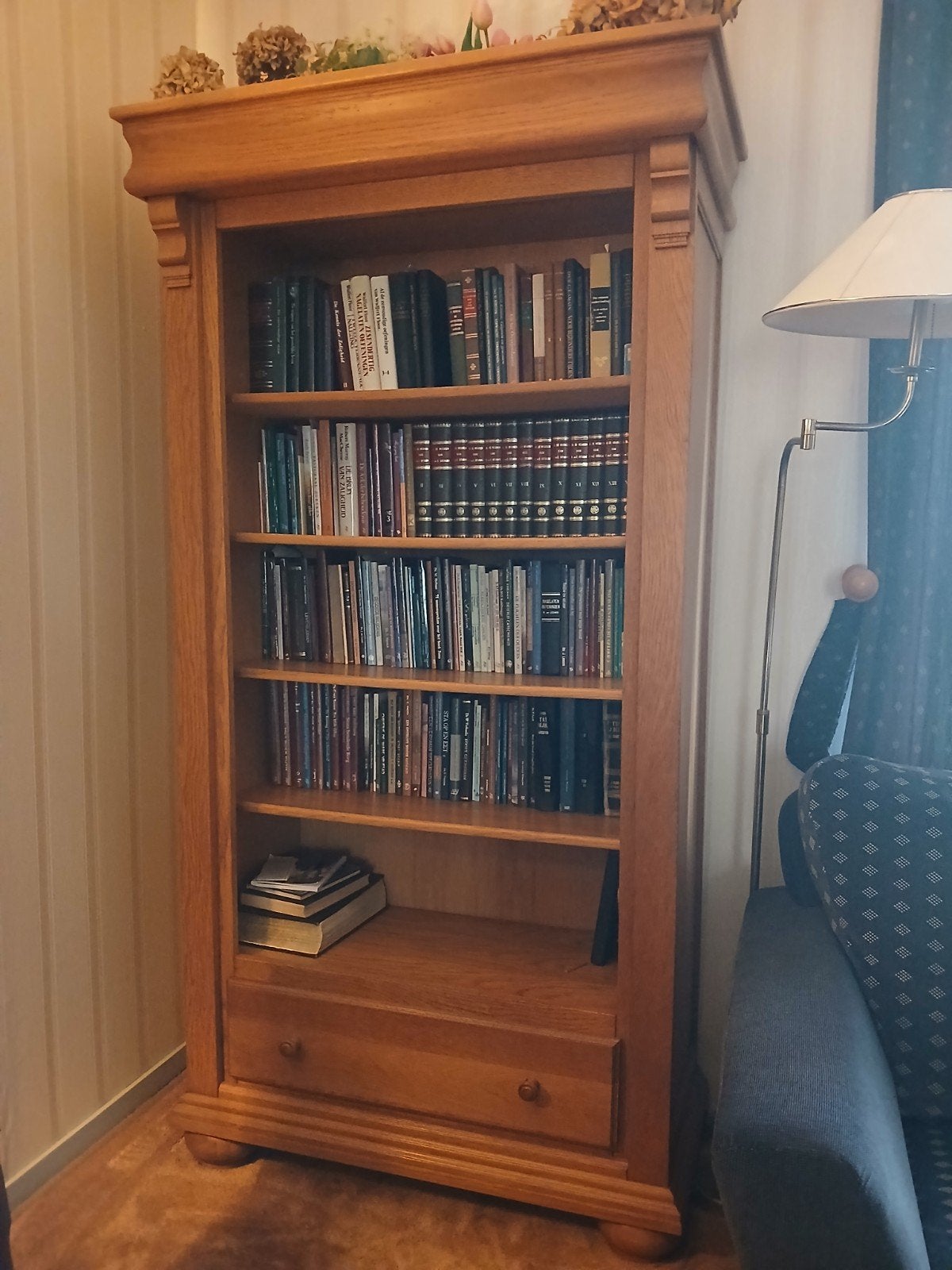 honing eiken boekenkast h210 cm.  br 105 cm  diepte 48 cm., Ophalen, 100 tot 150 cm, 100 tot 150 cm, Zo goed als nieuw