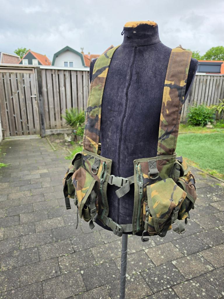 Kl Arktis chestrig dpm camo, Ophalen of Verzenden, Landmacht, Nederland, Overige typen
